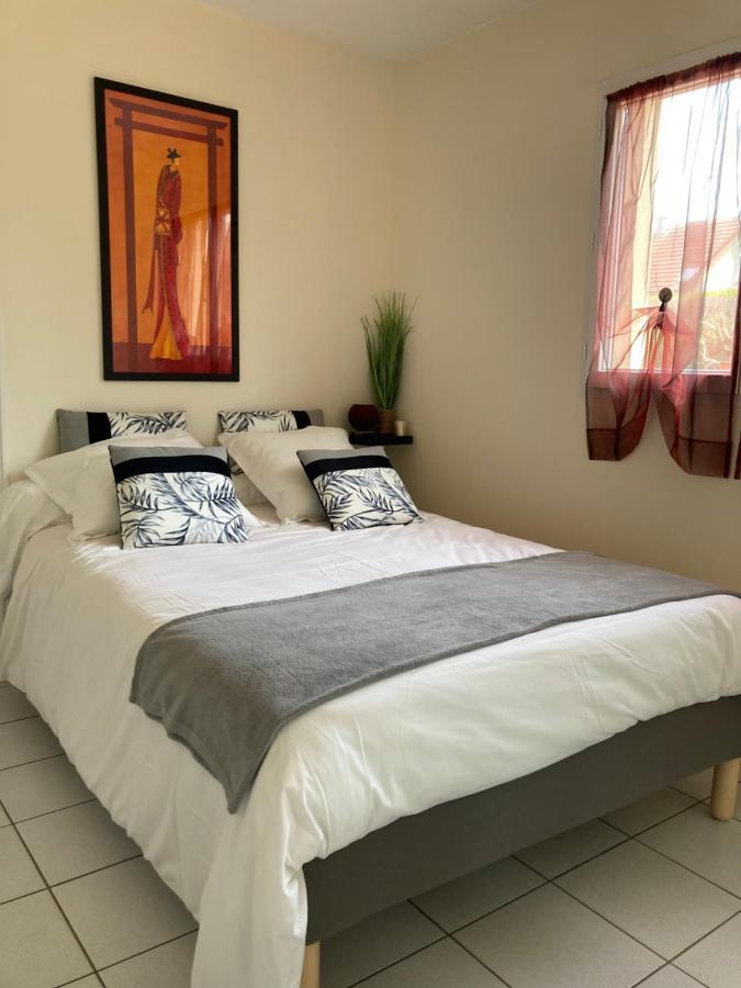 Chambre Is Is-sur-Tille Exterior foto