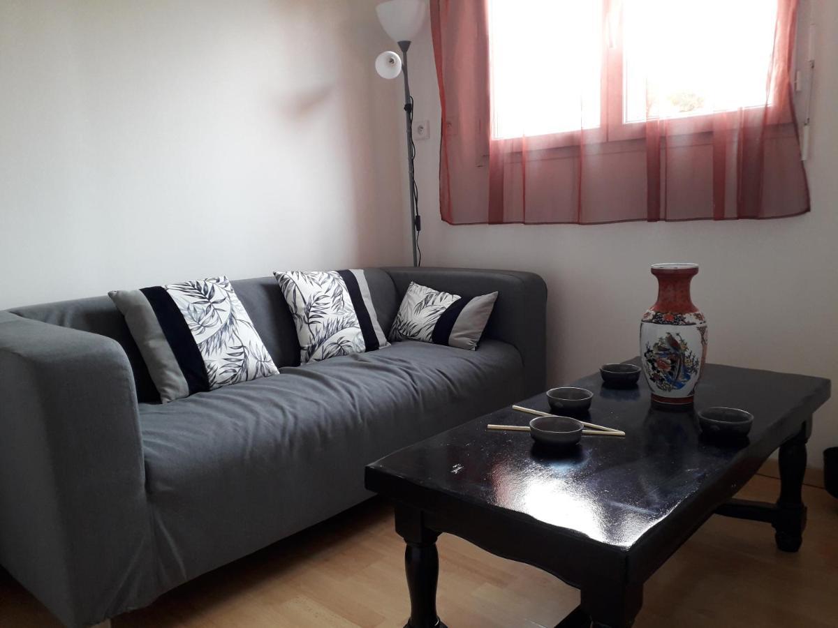 Chambre Is Is-sur-Tille Exterior foto